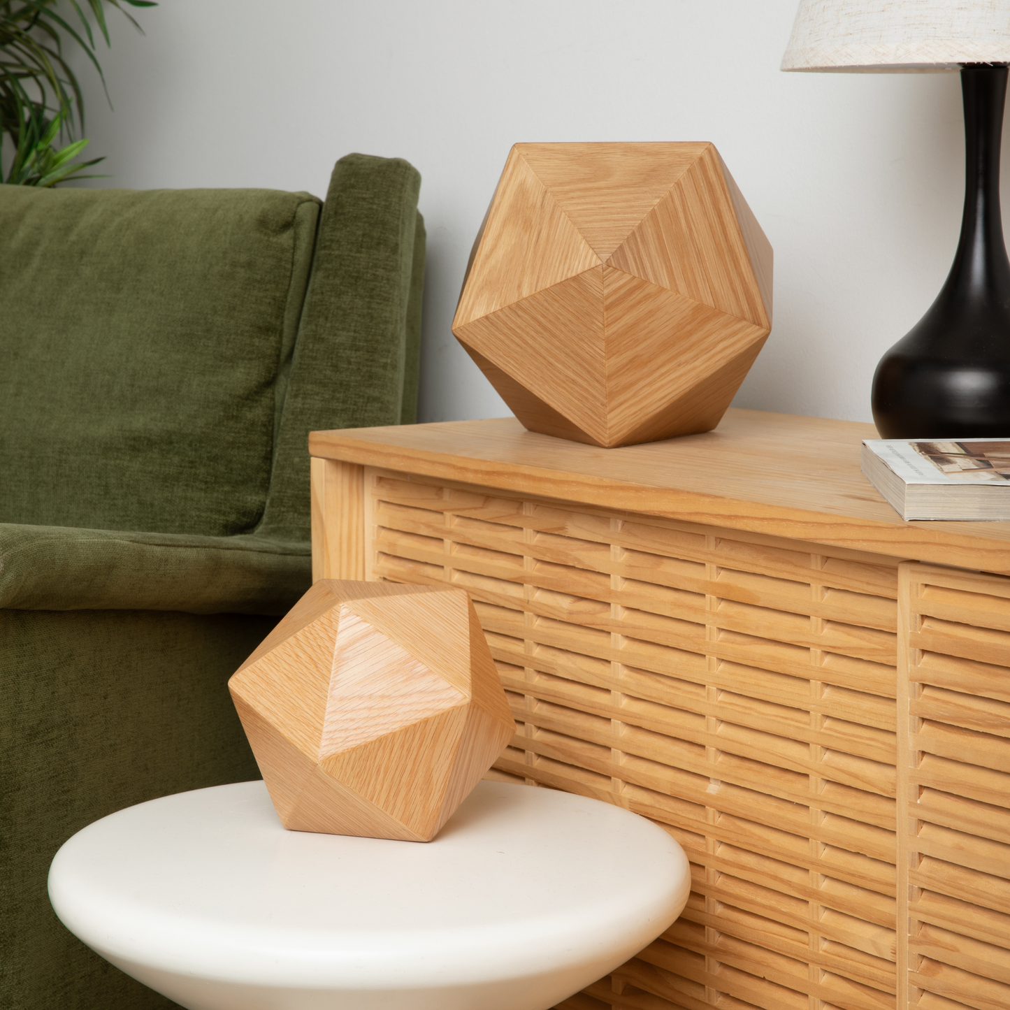 The Bleecker Pet Urn (Oak)