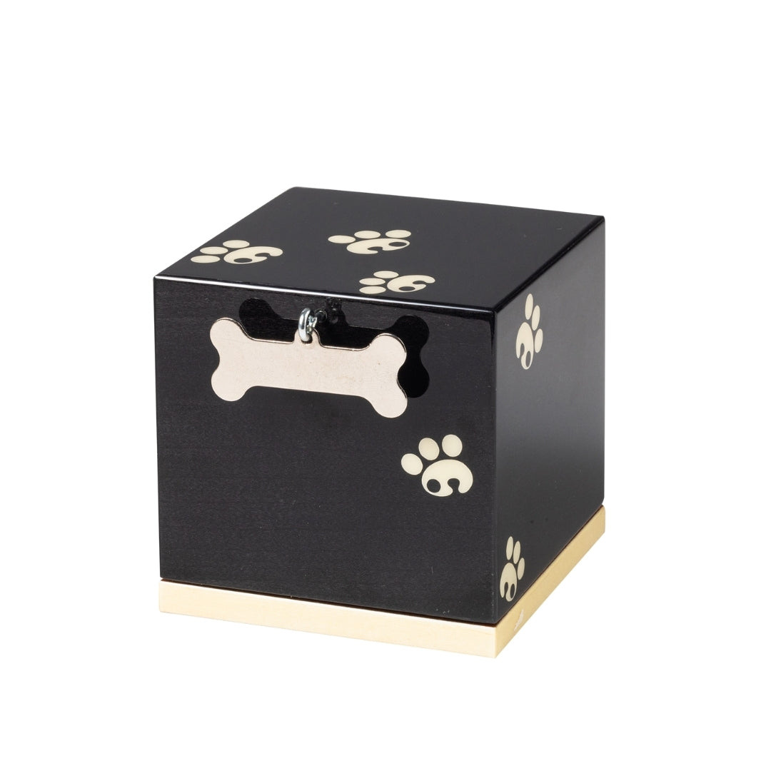 The Ludlow Pet Urn in Black