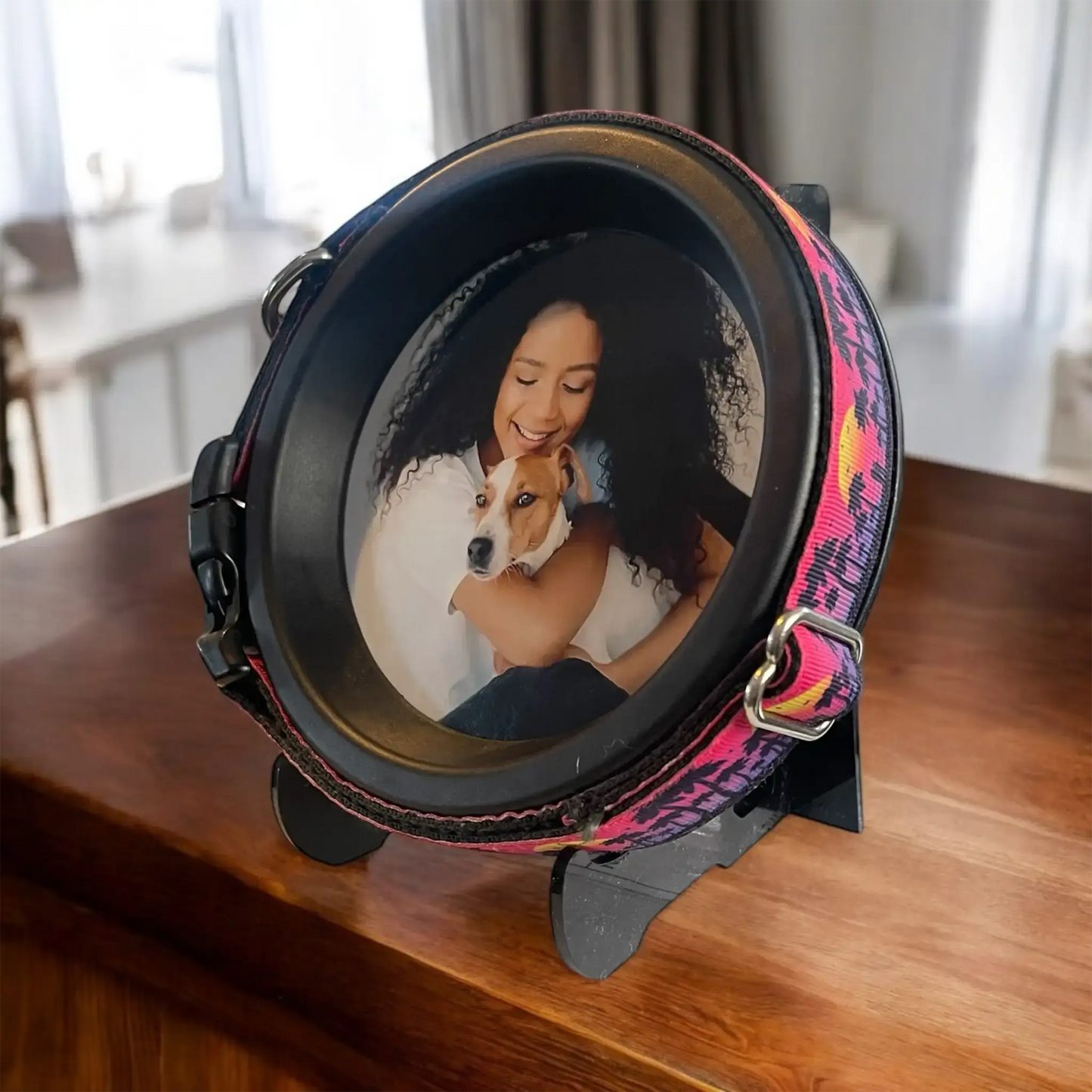 Medium Dog Collar Resin Picture Frame - "The Beagle"