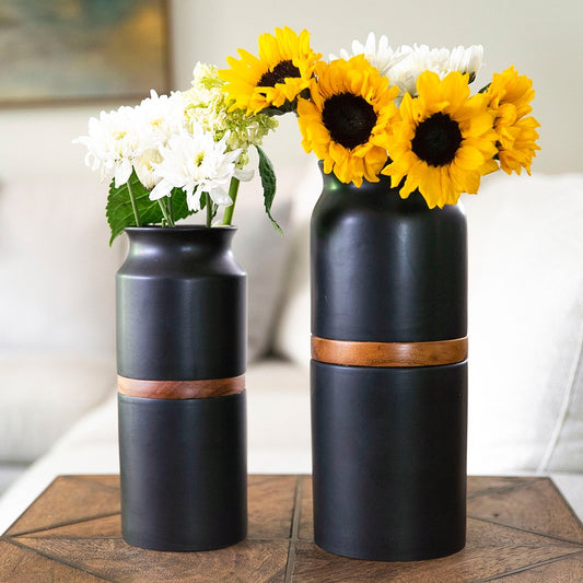 The Vega Vase Pet Urn in Black