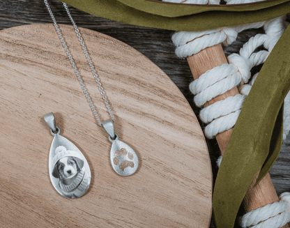Customizable Classic Pet Teardrop Pendant