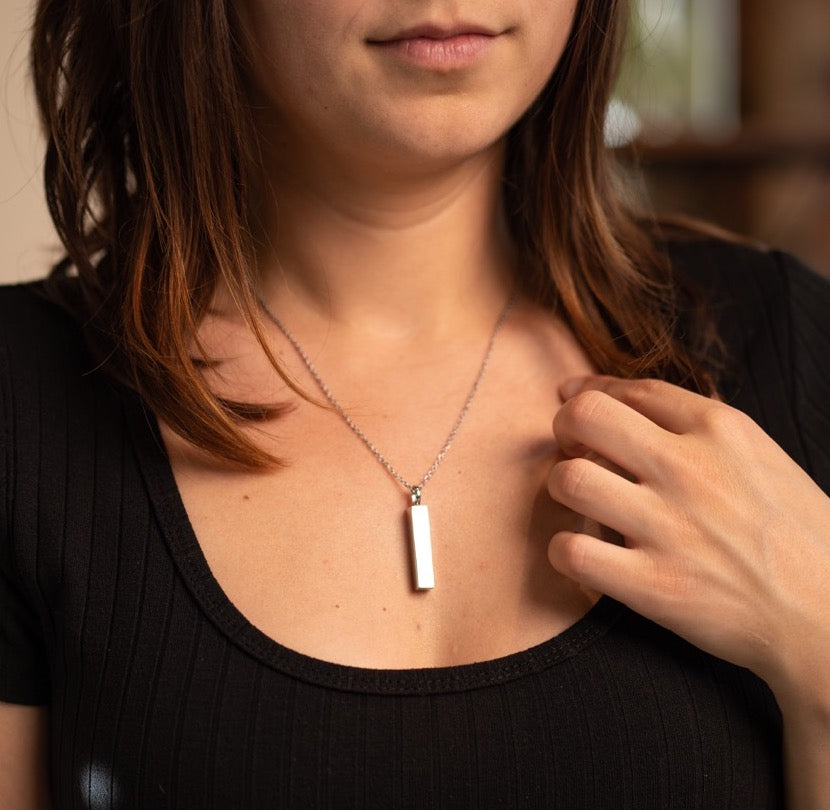 The Bar Pet Cremation Necklace