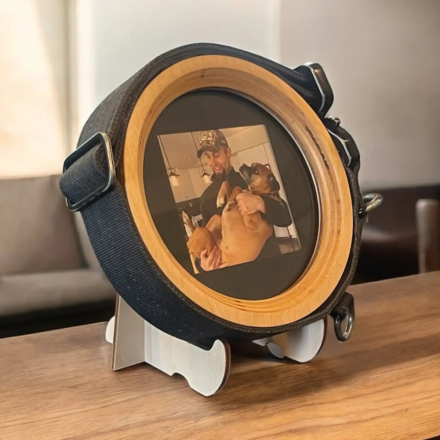 Medium Dog Collar Picture Frame - "The Beagle" - Love, Baxter