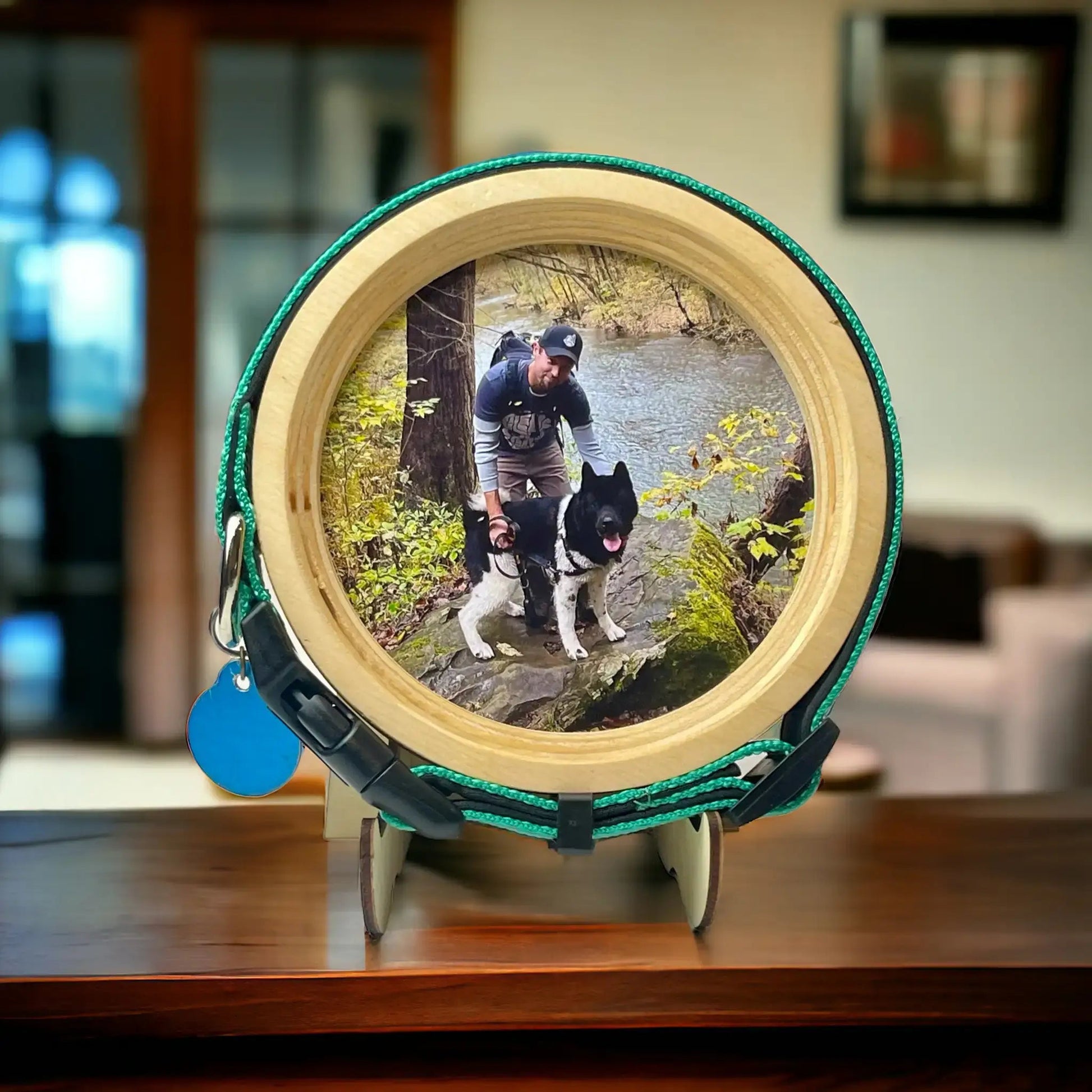 Medium Dog Collar Picture Frame - "The Beagle" - Love, Baxter