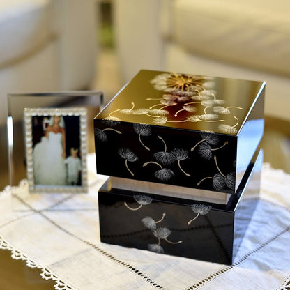 The Stanton Pet Urn with Dandelion - Love, Baxter